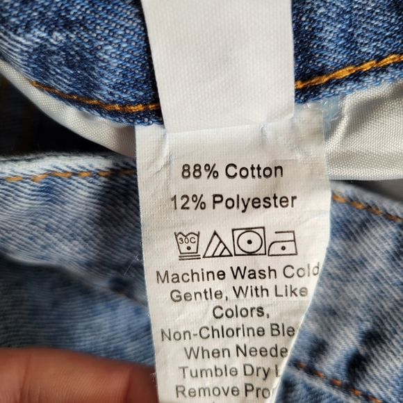 ⬇️ Strauss & AO Distressed Cut Off Jean Shorts Size L - Picture 2 of 5